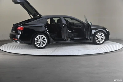 Audi A5 2022, kuva 6/30