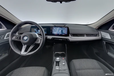 BMW X1 U11 25e xDrive Charged Edition 2023, kuva 7/20