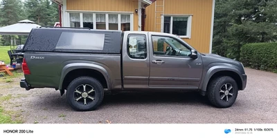 Isuzu D-Max Space Cab 3,0 AT LS 2009, kuva 1/16