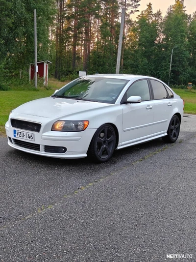 Volvo S40 T5 2006, photo 1/5