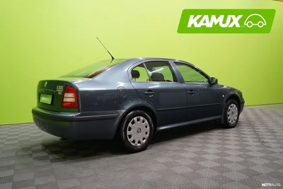 Skoda Octavia HB 1,6 Ambiente 2004, photo 4/25