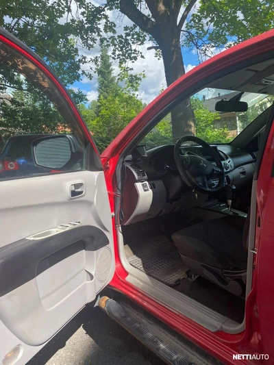 Mitsubishi L200 2011, photo 6/21