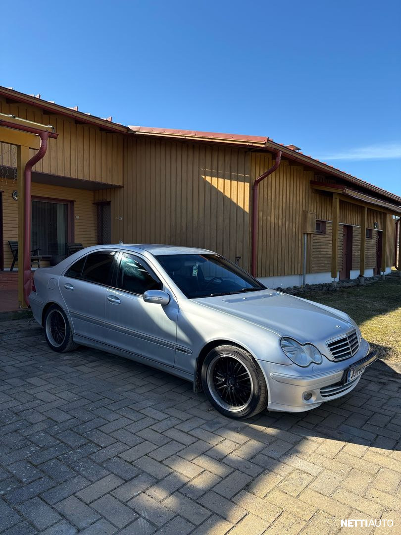 Mercedes-Benz C