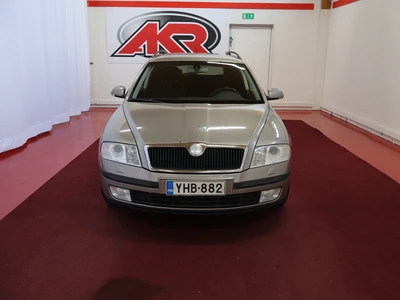 Skoda Octavia Combi 1,9 TDI Elegance 2008, kuva 2/10