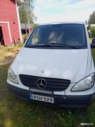 Mercedes-Benz Vito W639 2009, photo 4/7