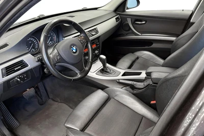 BMW 330 E90 Sedan 330xd 2008, kuva 7/10