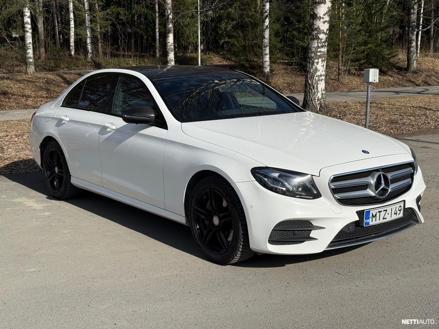 Mercedes-Benz E