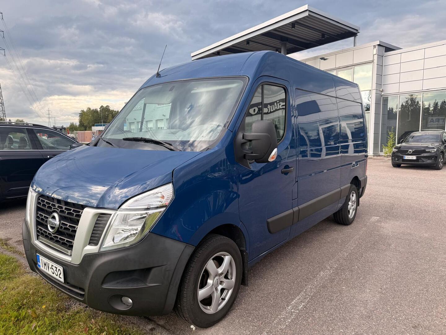Nissan NV400