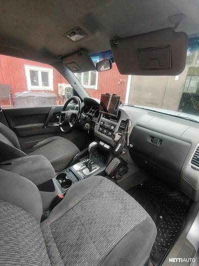 Mitsubishi Pajero 2005, kuva 6/7