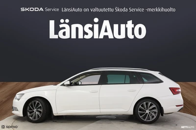 Skoda Superb 2016, photo 6/39