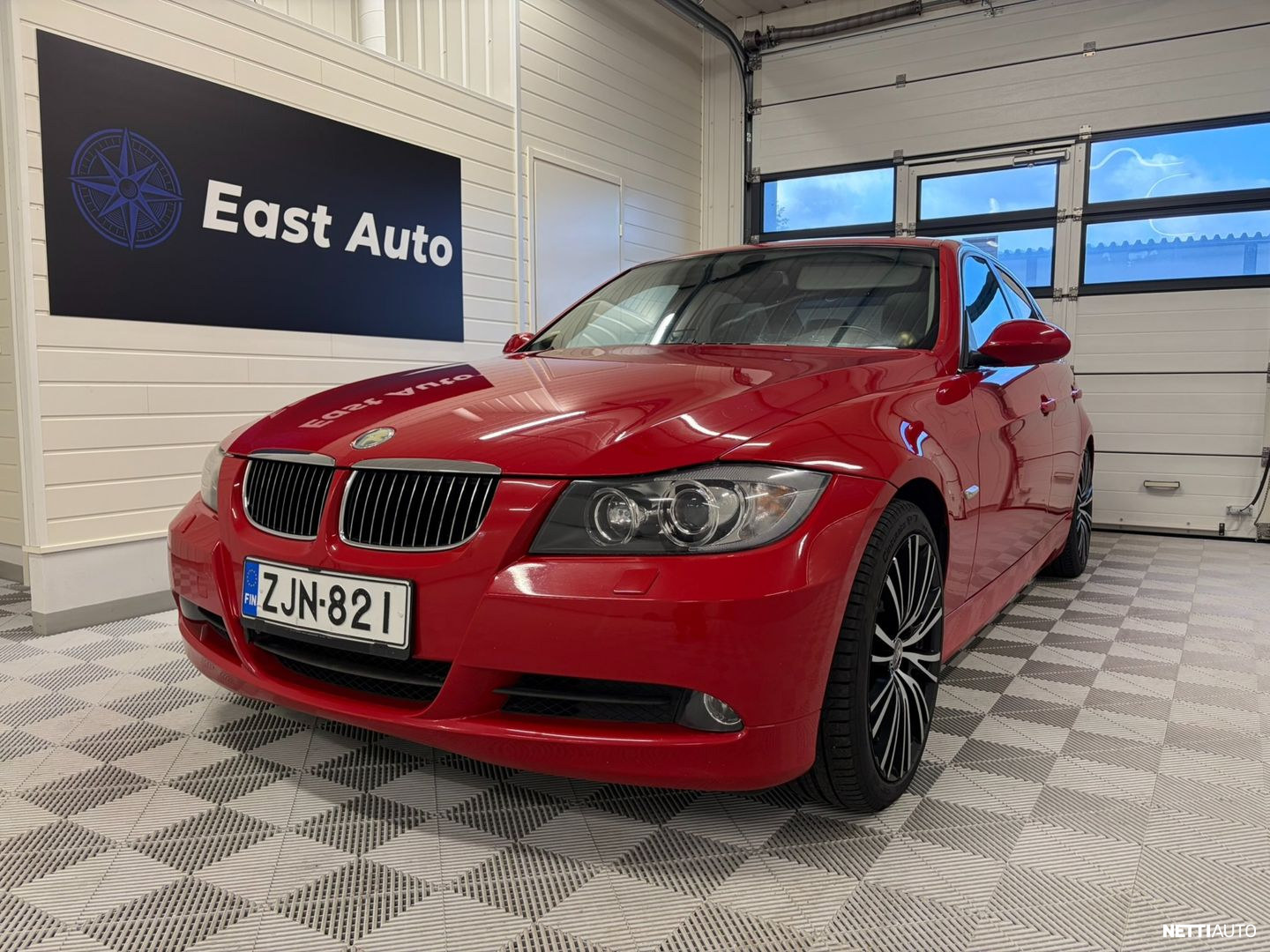 BMW 325
