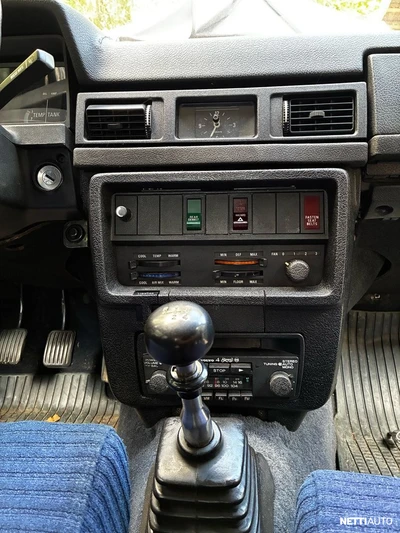 Volvo 240 Museoauto 1979, kuva 4/9