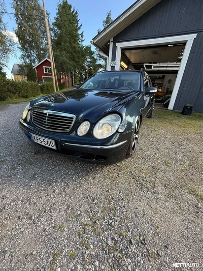 Mercedes-Benz E 2003, photo 8/8