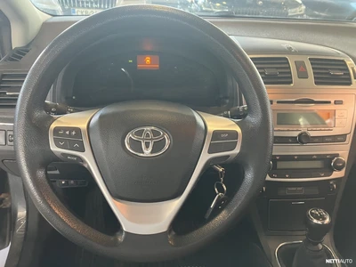Toyota Avensis 2014, kuva 6/8