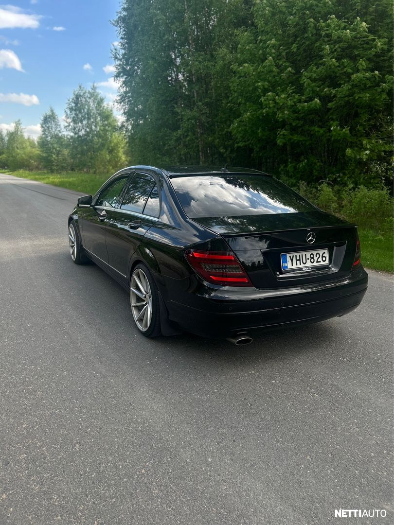 Mercedes-Benz C 2012, photo 4/9