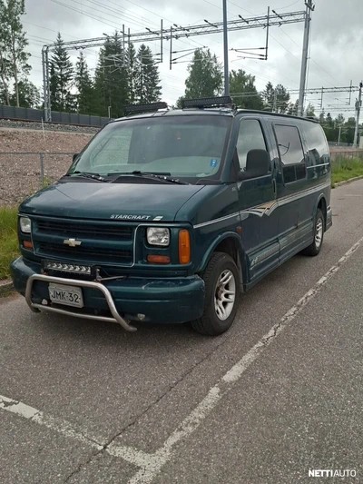 Chevrolet Chevy Van 1998, photo 2/3