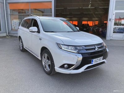 Mitsubishi Outlander Instyle Navi 4WD 5P 2015, kuva 1/6