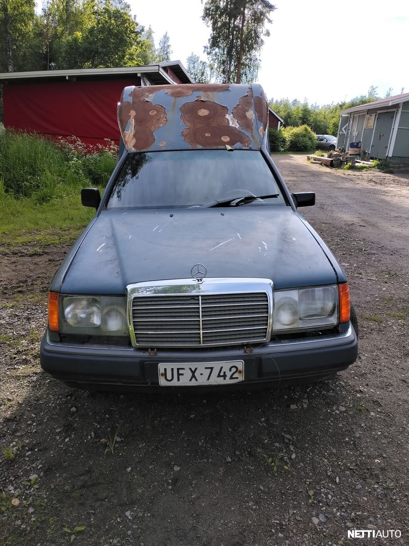 Mercedes-Benz 250