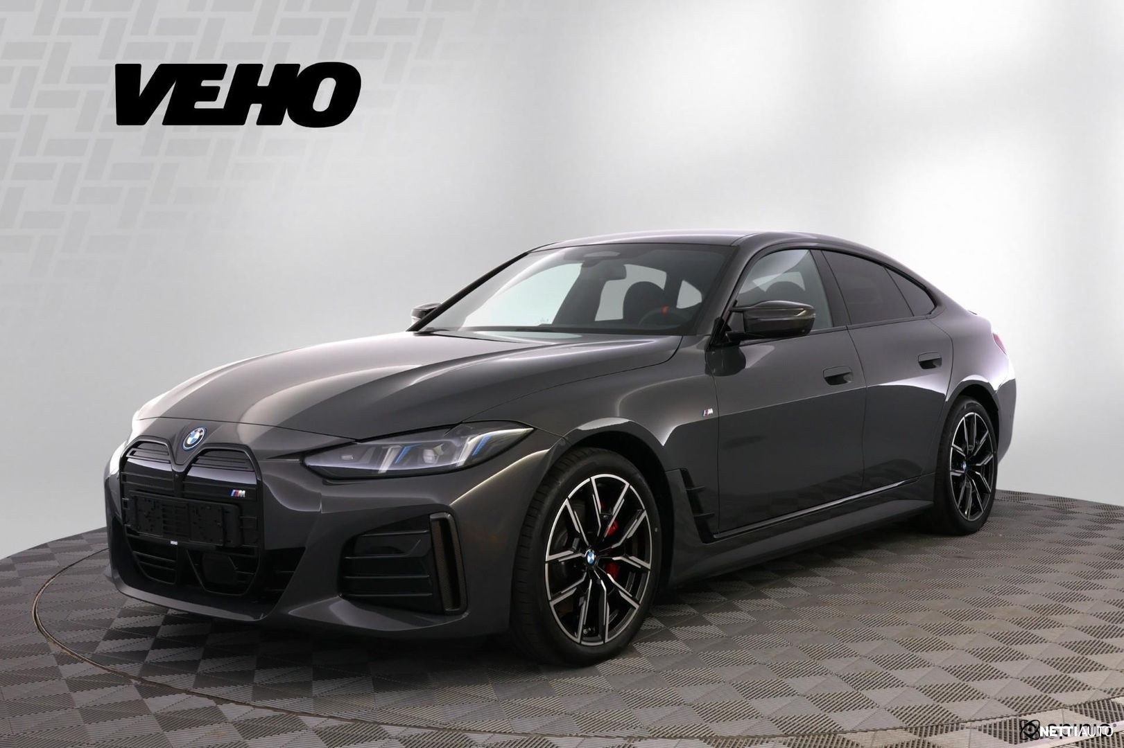 BMW i4 M60
