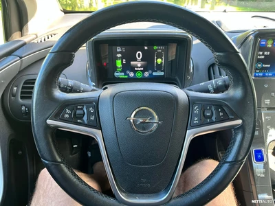 Opel Ampera 2013, photo 2/11