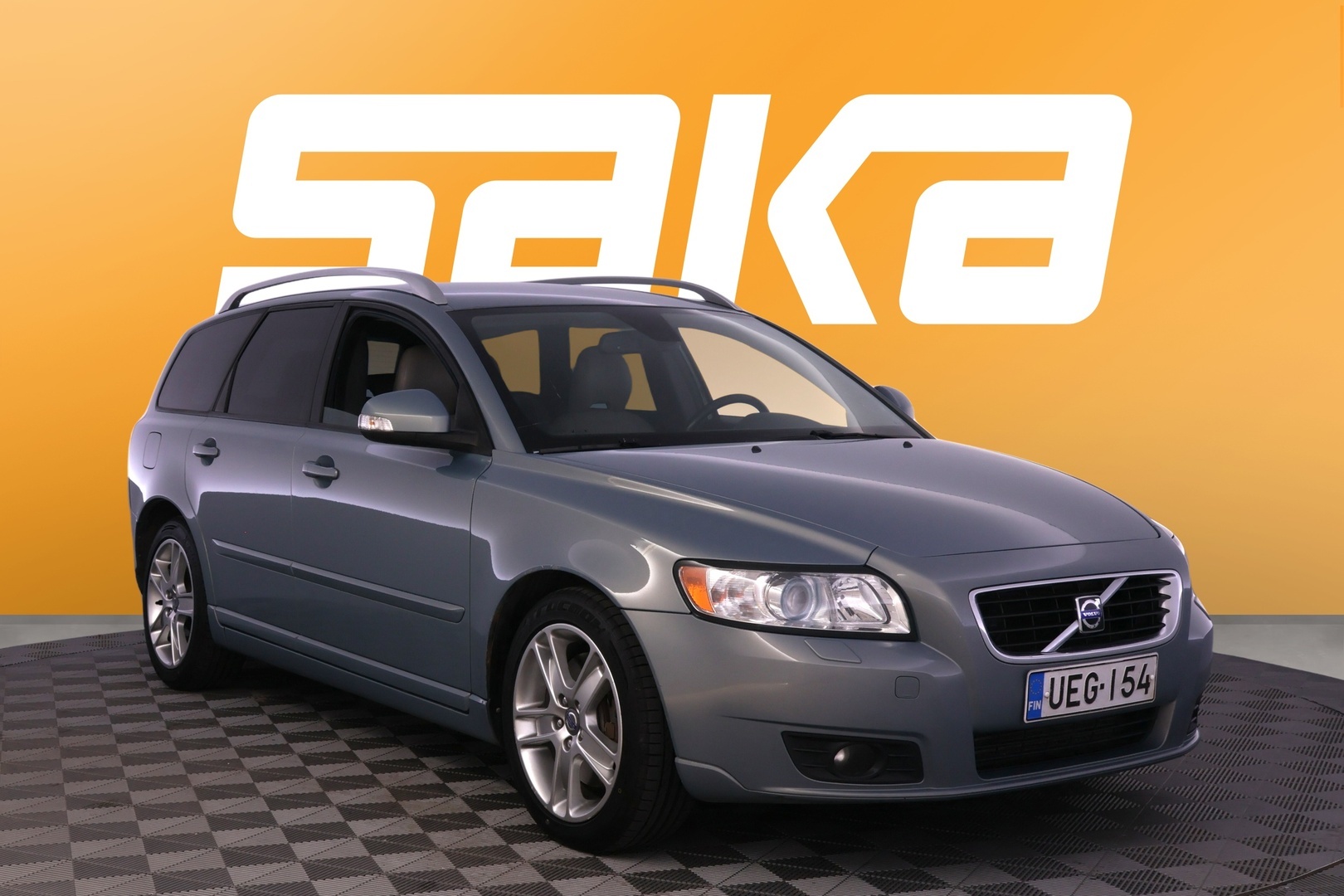 Volvo V50