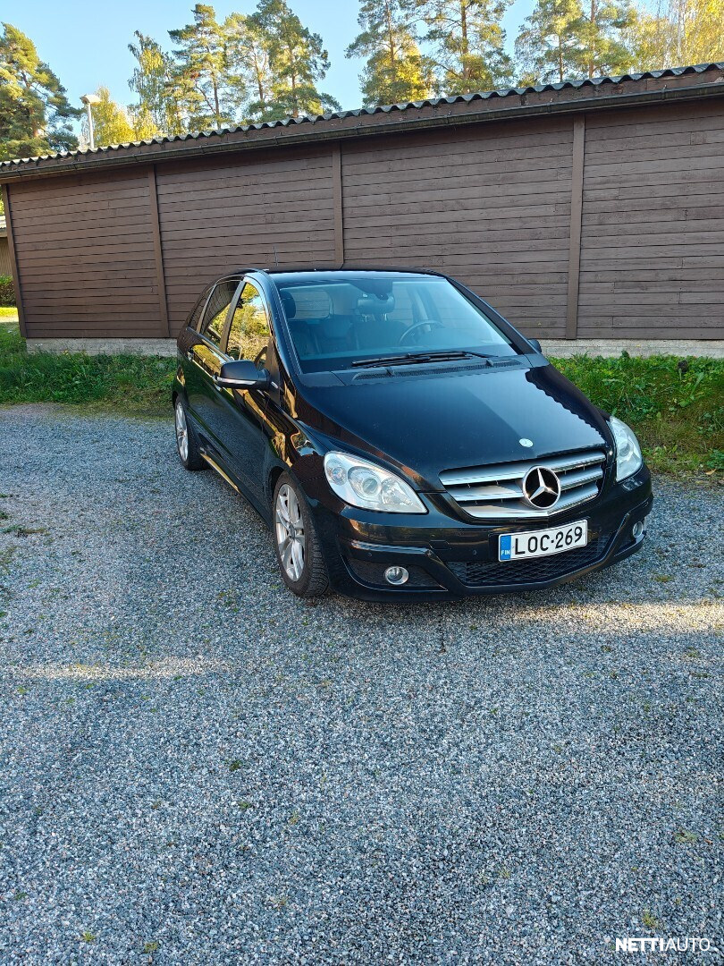 Mercedes-Benz B