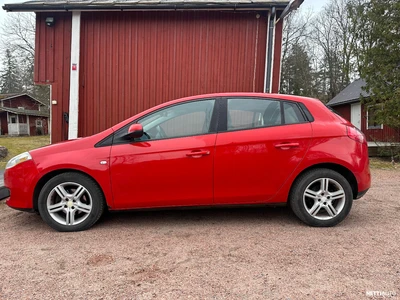 Fiat Bravo 2010, photo 1/11