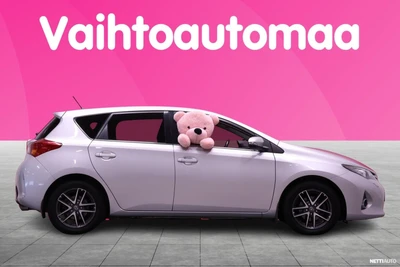 Toyota Auris 2014, photo 2/22