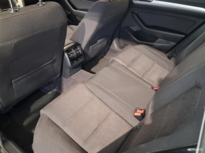 Volkswagen Passat 2015, kuva 6/14
