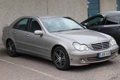 Mercedes-Benz C 200 CDi Avangarde 4d A 2005, kuva 5/10