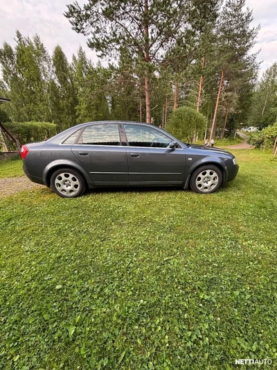 Audi A4 2004, photo 5/14