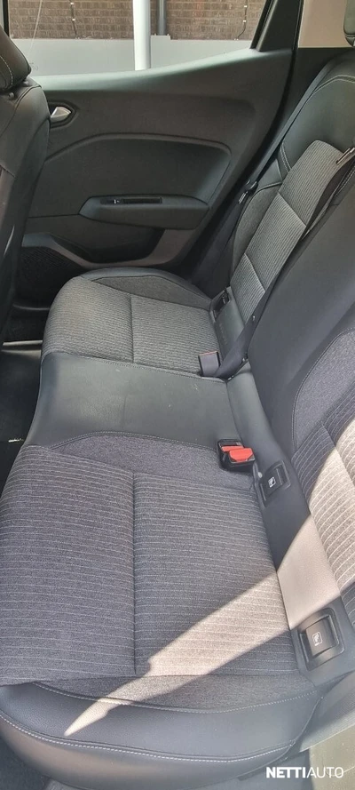Renault Clio TCe 90 Intens 2021, photo 6/6
