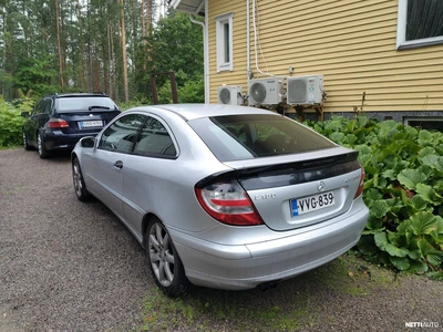 Mercedes-Benz C 2006, kuva 2/9