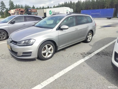 Volkswagen Golf 2014, kuva 1/10