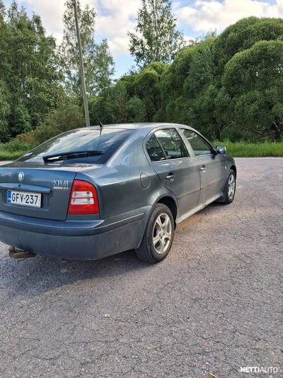 Skoda Octavia 2004, kuva 5/10