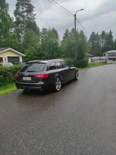 Audi A4 2012, kuva 4/6