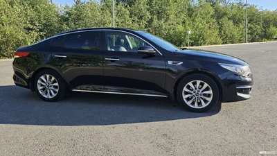 Kia Optima 1,7 CRDi ISG EX 4D DCT A/T 2017, photo 3/6