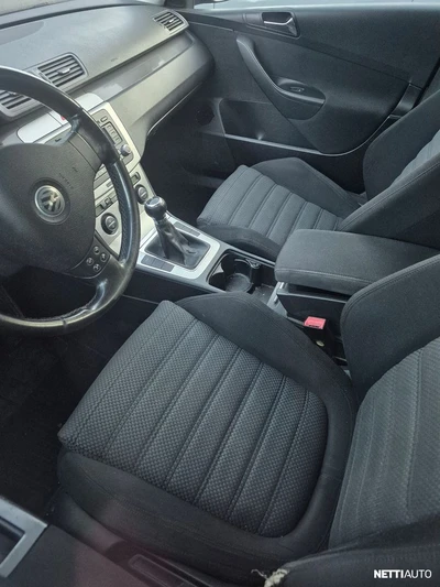Volkswagen Passat 2006, kuva 4/5