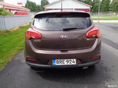 Kia Ceed 1,6 CRDi ISG EX 5D EcoDynamics 2013, photo 3/22