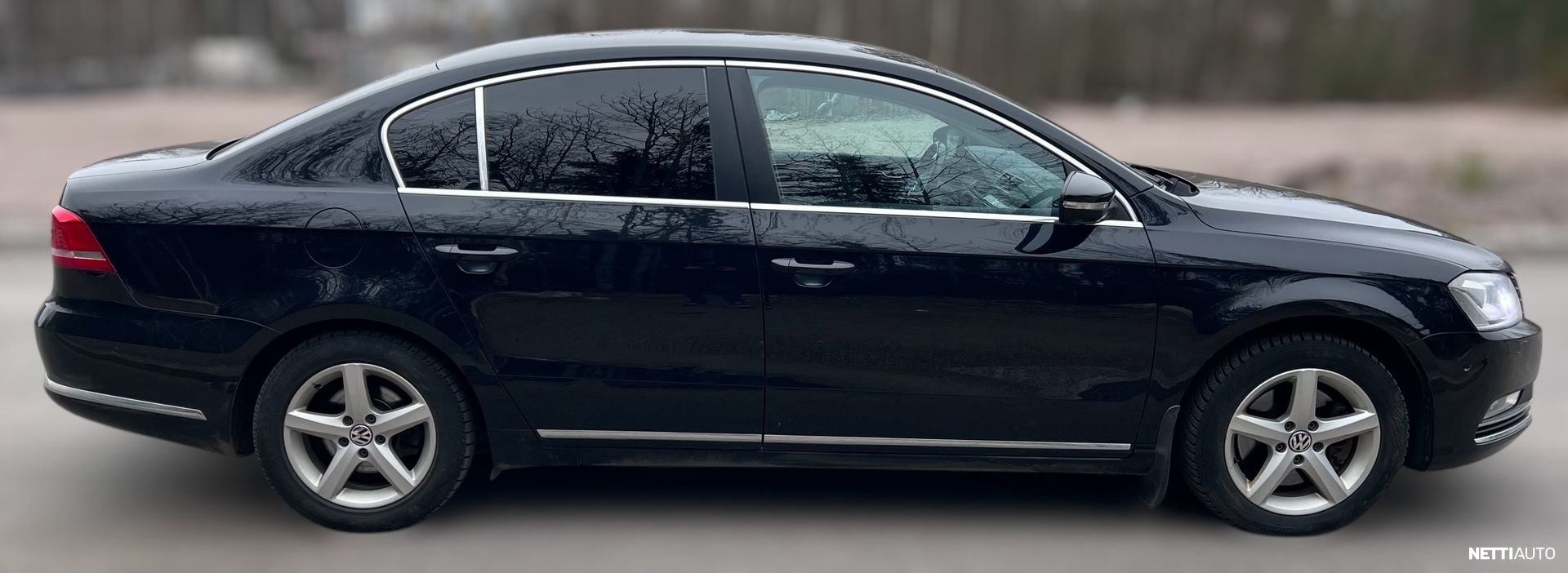 Volkswagen Passat 2013, photo 7/17