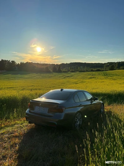 BMW 330 2012, kuva 4/10
