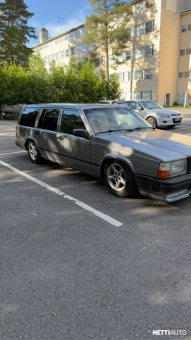 Volvo 740