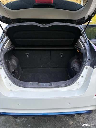 Nissan Leaf 2021, kuva 7/12