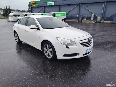 Opel Insignia 2010, photo 7/15