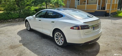 Tesla Model S P 85 D 2015, kuva 3/9