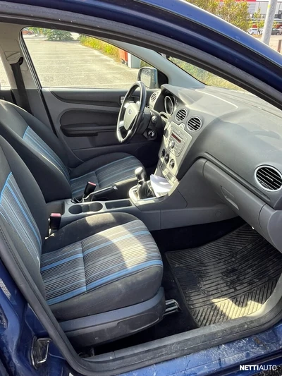 Ford Focus 2008, kuva 7/10