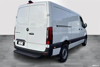 Mercedes-Benz Sprinter 2025, photo 6/16