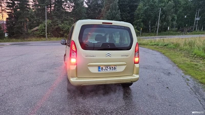 Citroen Berlingo Multispace 2009, photo 6/19