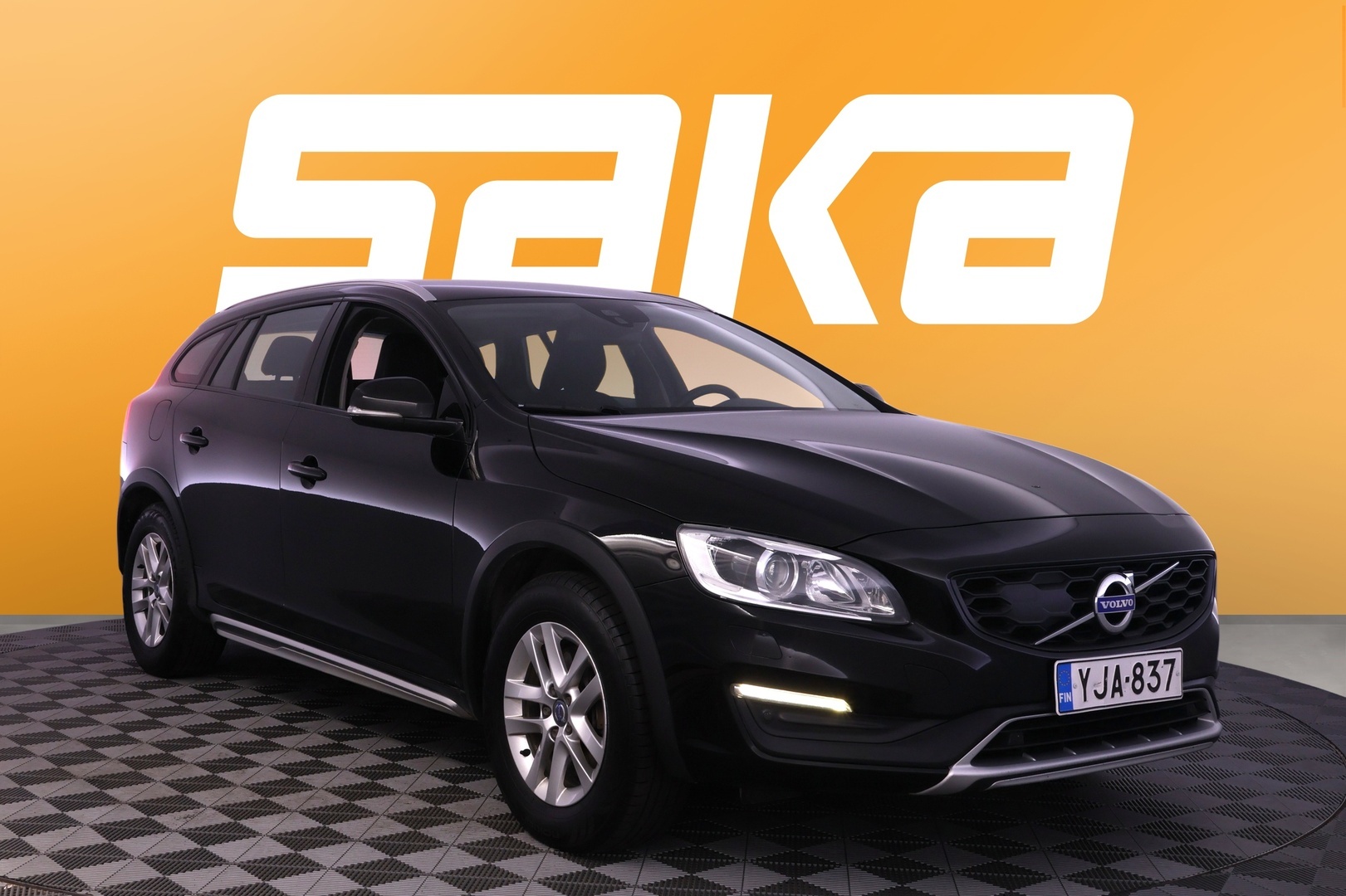 Volvo V60 Cross Country