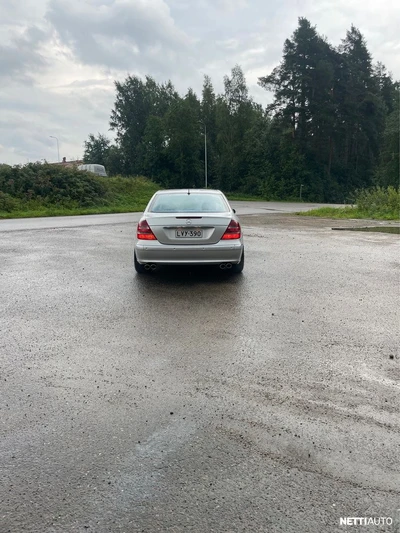 Mercedes-Benz E 2003, kuva 3/5
